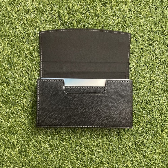 2019 Mercedes-Benz A-Class Sedan Owners Manual (A220 4MATIC 2.0L, A220 2.0L) - Picture 15 of 15